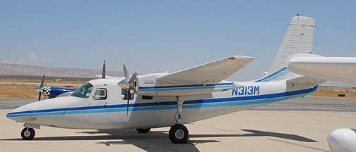 Aero Commander 500A N313M
